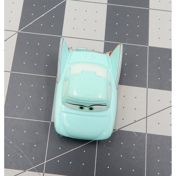 Disney Pixar Cars 2 Flo The Show Car Mini 2 Inch Model Turquoise - Picture 7 of 7